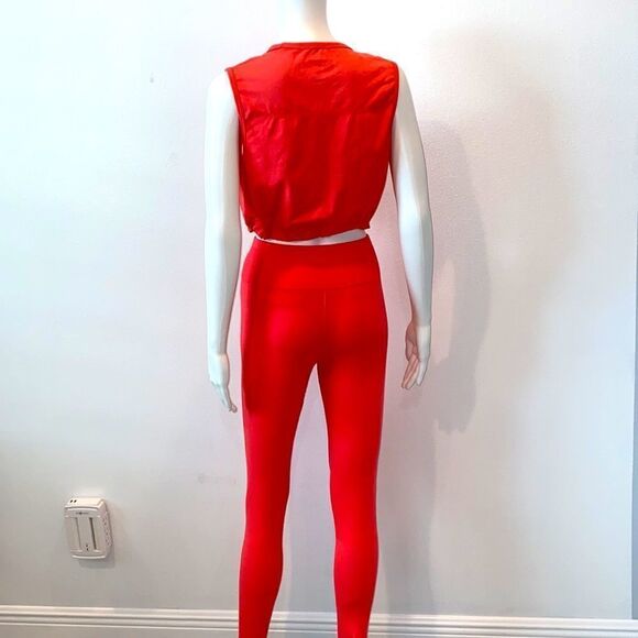 Coral Crop Top And Leggings Top Small Leggings Medium - Picture 15 of 15